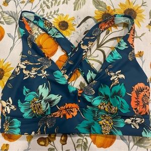 Womens XS Prana Swim top with pads